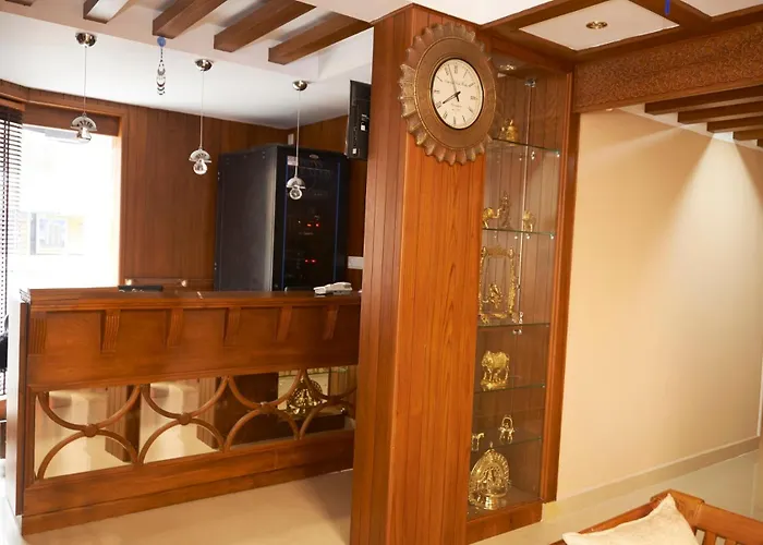 Srivar Hotels